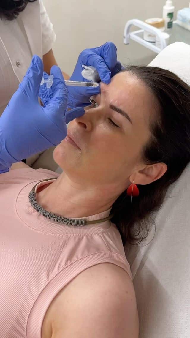יחס אישי זה הסיפור שלנו.
Aby clinic כפר שמריהו.
מגוון רחב של טיפולים מתקדמים 
היי, אני ענת ואני מזמינה אותך להתייעץ איתי בכל שאלה.
0504060305
* פיסול פנים
* הרמת עפעפיים
* ⁠מילוי שפתיים
* ⁠טיפול במגרנות
* ⁠עיצוב קו לסת
* ⁠מילוי שקעי עיניים
* ⁠מילוי רקות
* ⁠הסרת סרחי עור ונגעים
* ⁠טיפול בהזעת יתר
* ⁠פיסול אף
* ⁠סקין בוסטר
* ⁠הצערת עור כפות הידיים
* ⁠אסתטיקה וגינלית